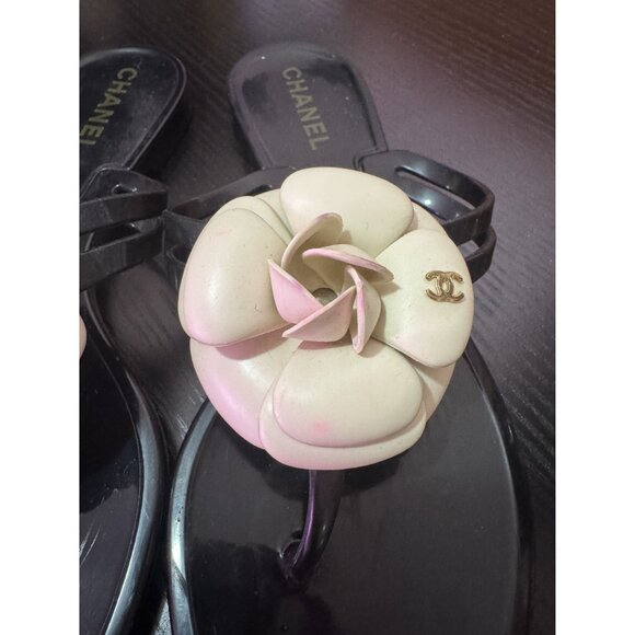 Chanel Womens Black & White Flower CC Logo Flat Activewear Sandals Size 7 - Picture 3 of 7